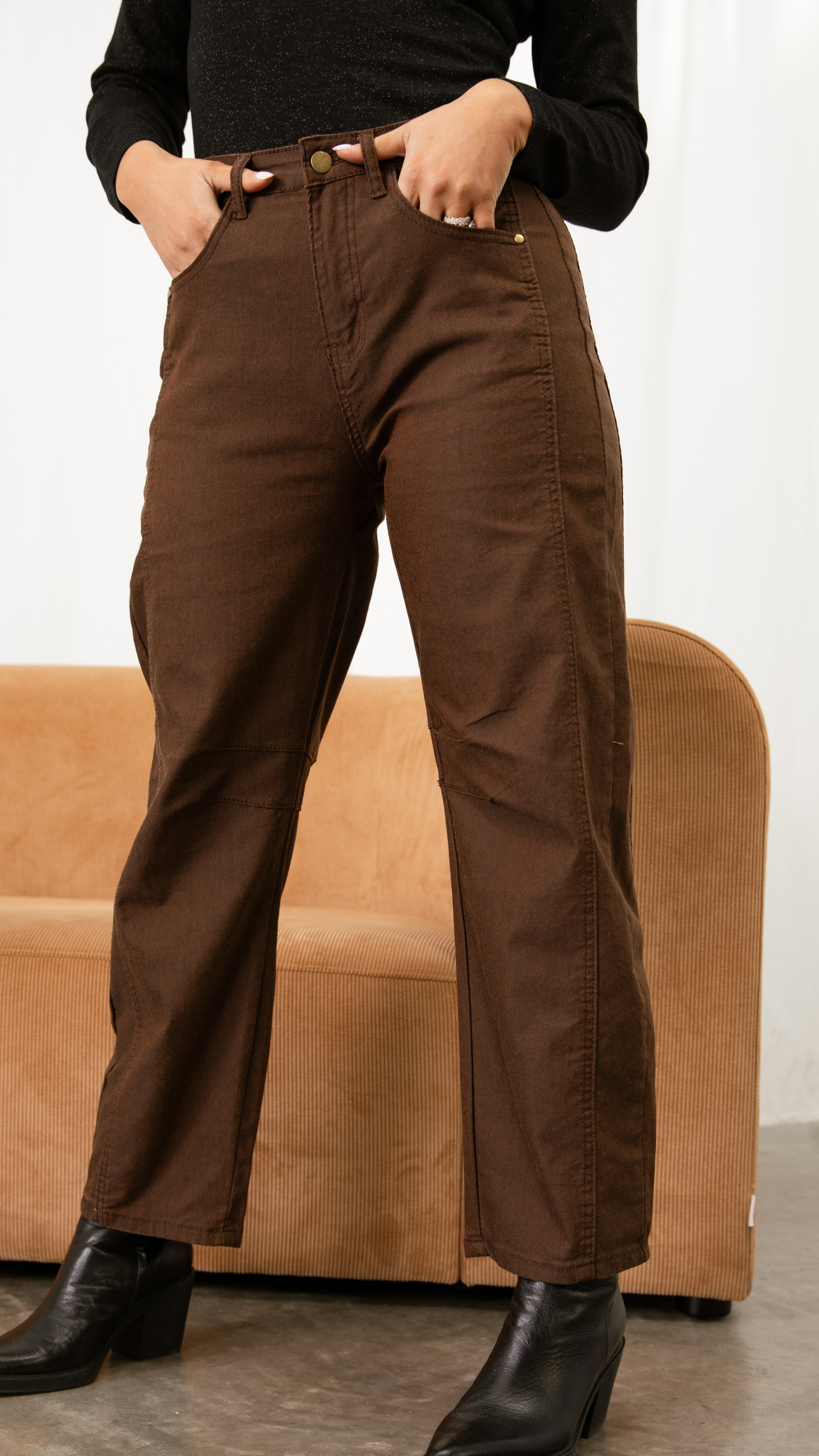 Frankie Barrel Shape Jeans - Chocolate