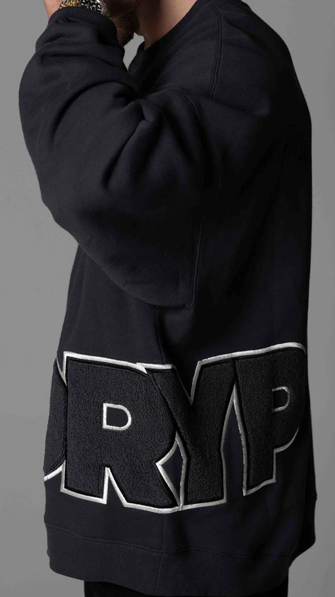 DRYP Charli Oversized Unisex Crew - Obsidian Black