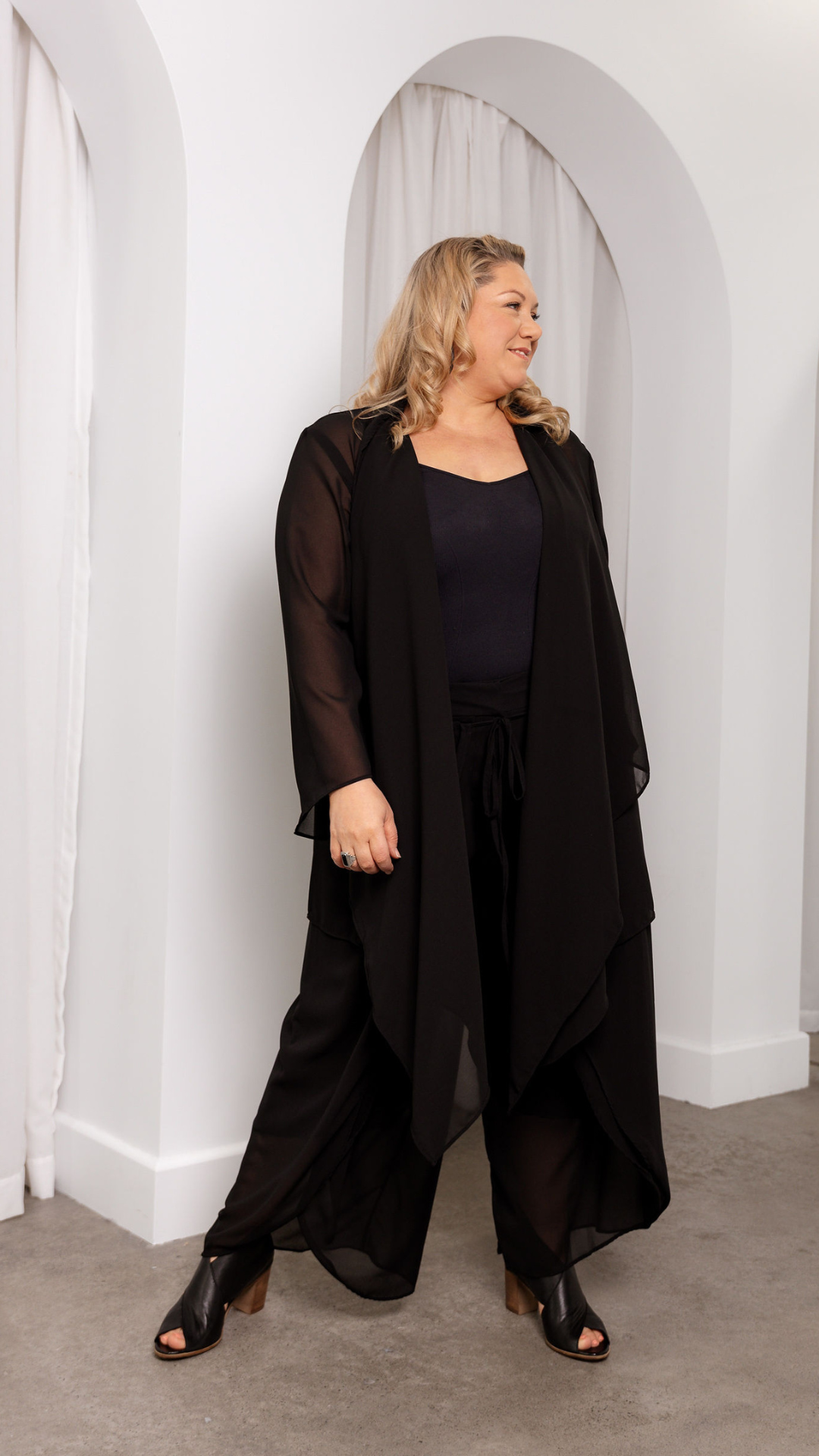 Sadie Chiffon Flowing Duster - Black