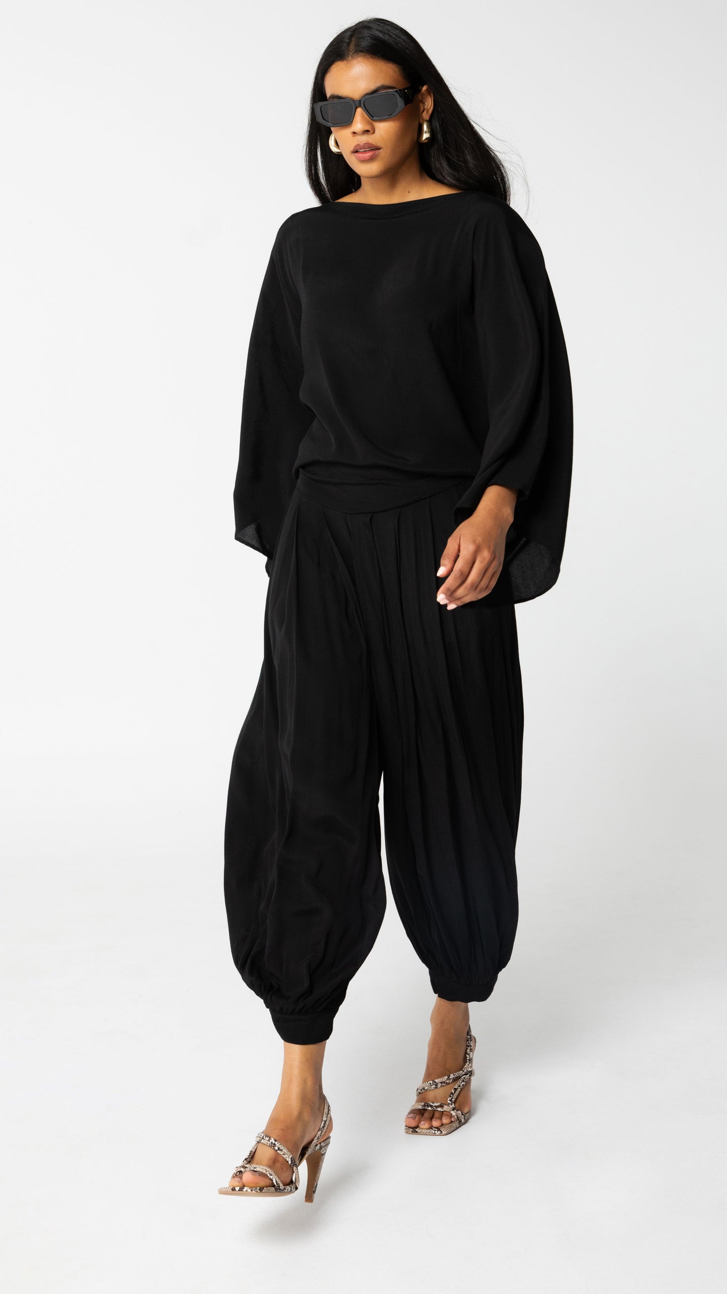 Motion Viscose Relaxed Style Pants - Black
