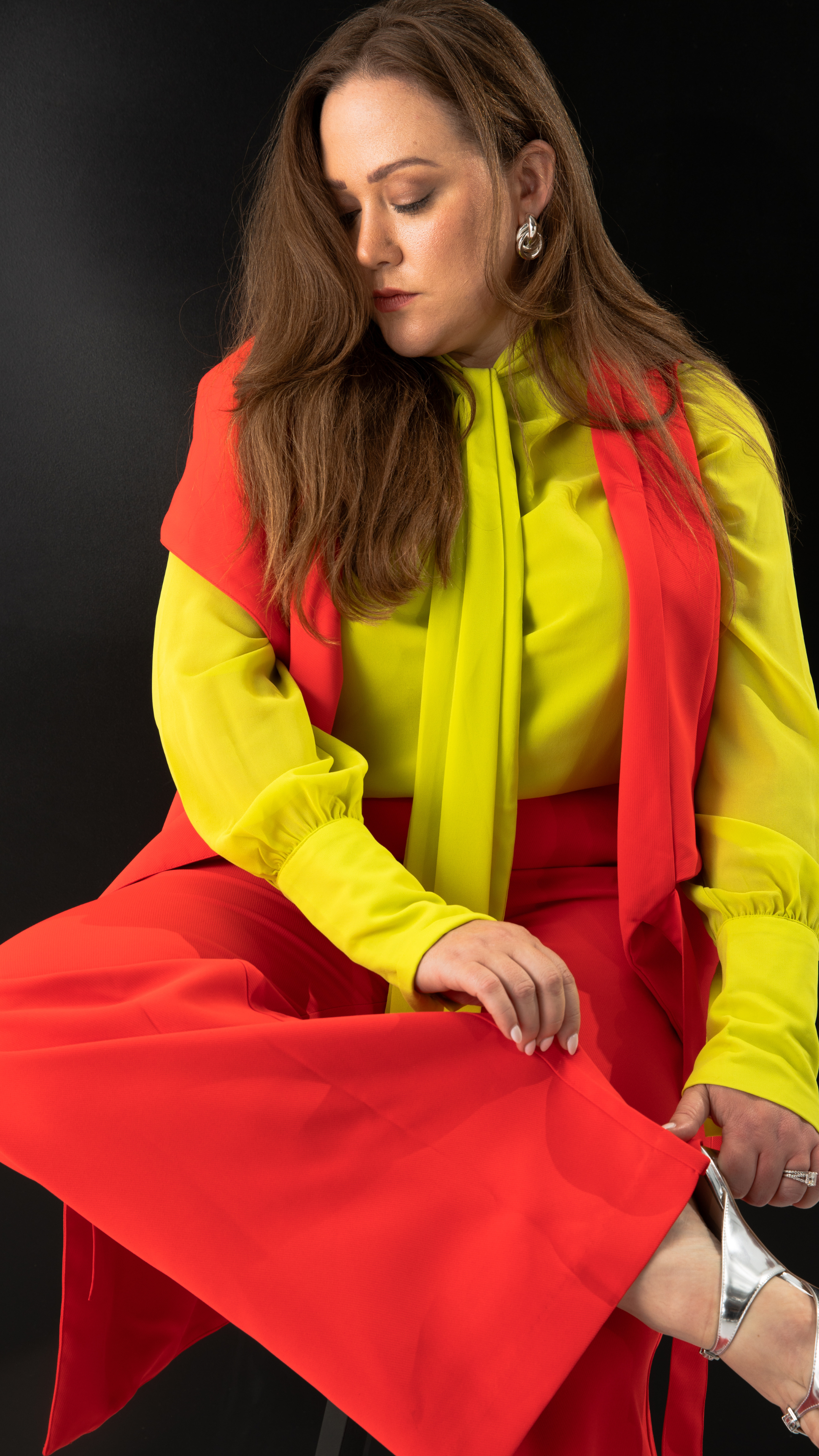 Aliza Vest - Red