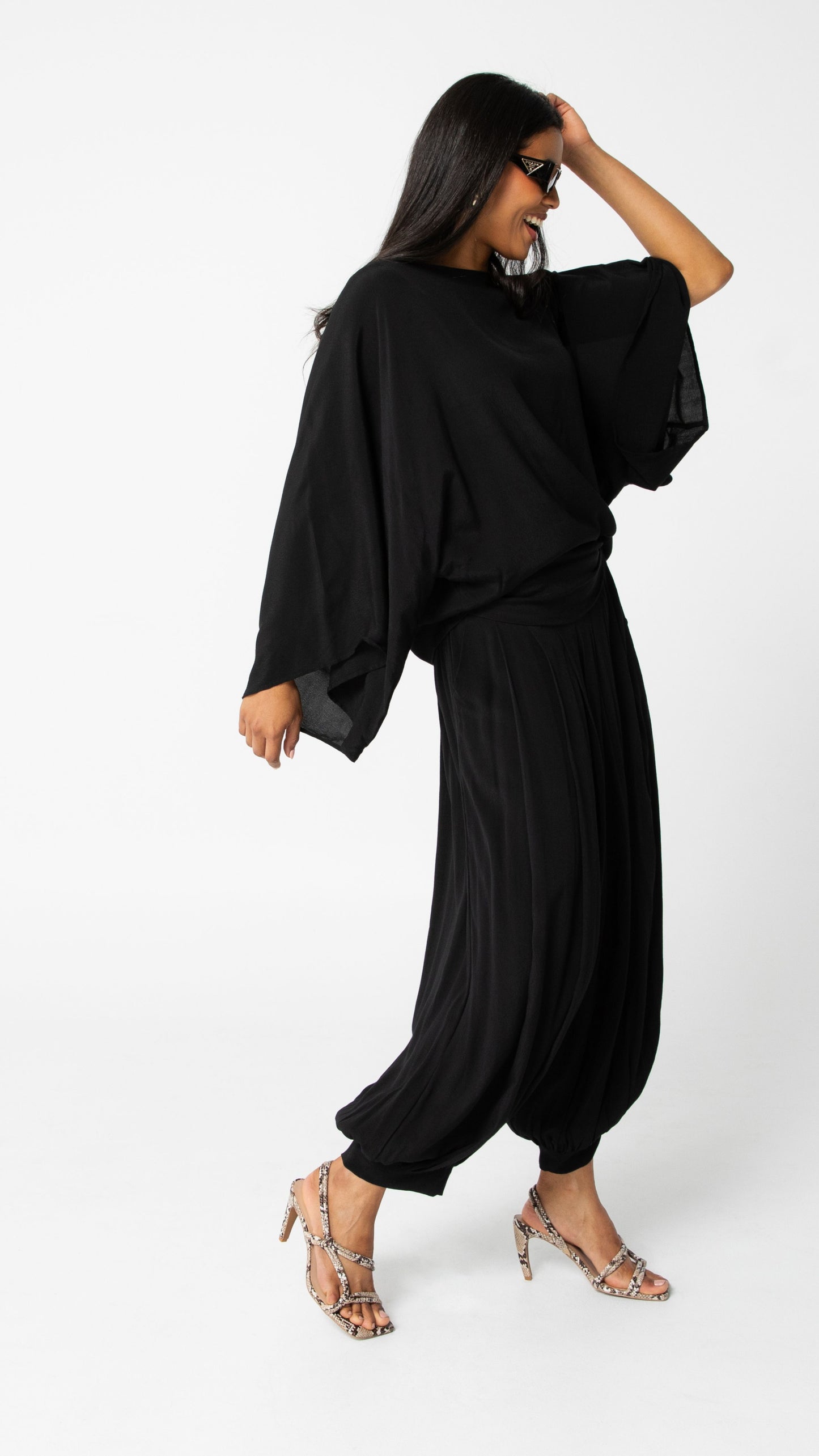 Echo Viscose Relaxed Style Top - Black