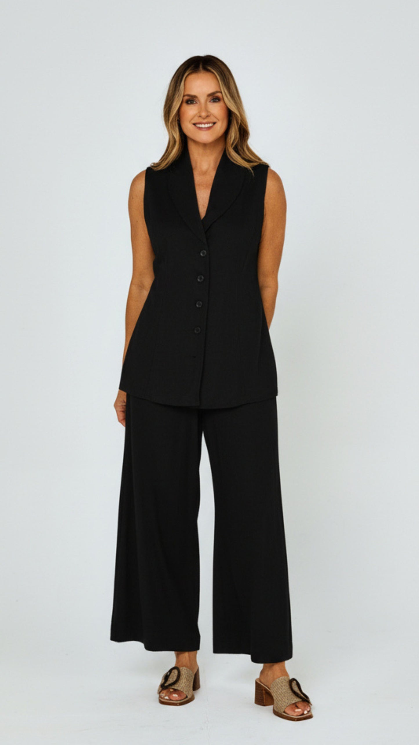 Hannah Linen Rami Pants- Black