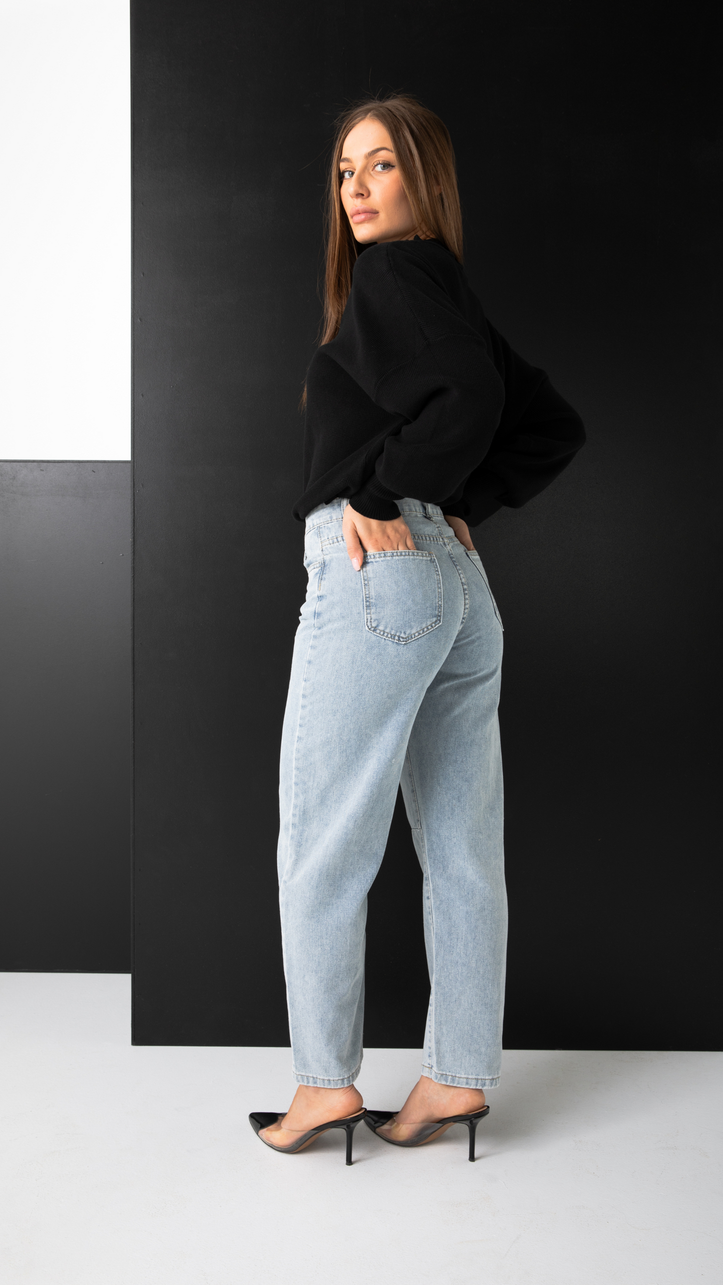 Frankie Barrel Shape Jeans - Blue