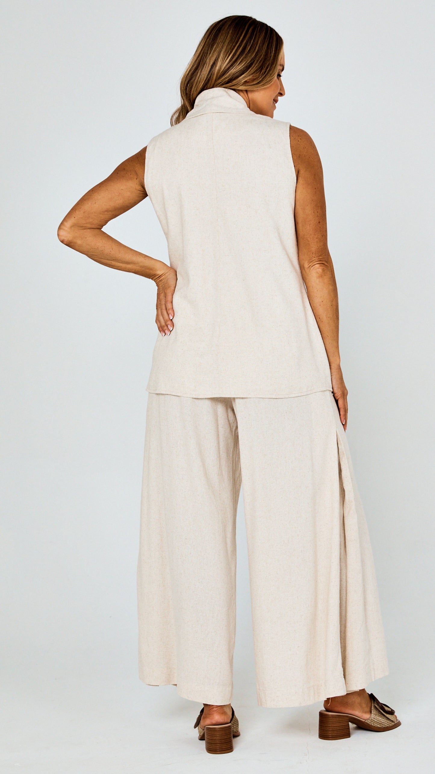 Hannah Linen Rami Vest - Beige